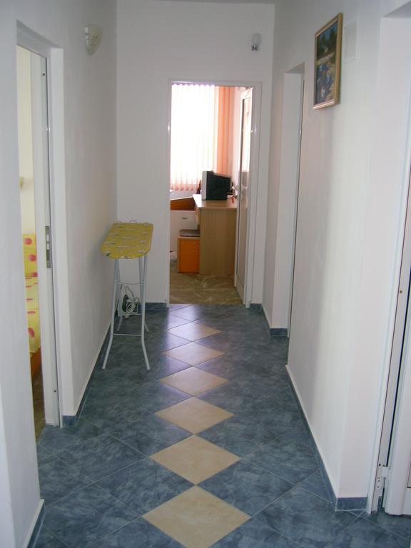 Sianie Guest House Равда Экстерьер фото